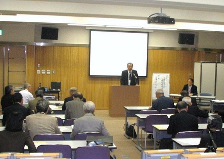 評議会事務局報告